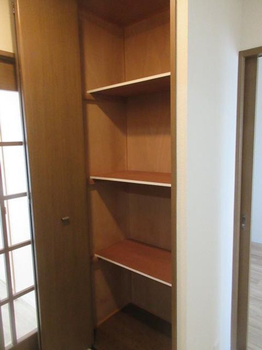 URアルビス旭ヶ丘の内装