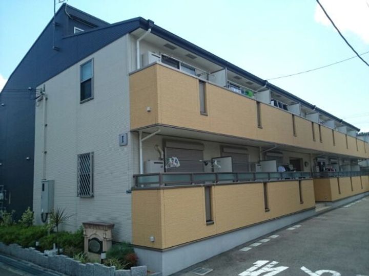 大阪府大東市三箇4(アパート)の賃貸物件の外観