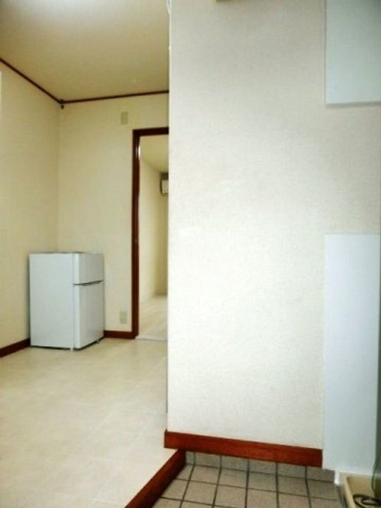 雅15ハイムの玄関