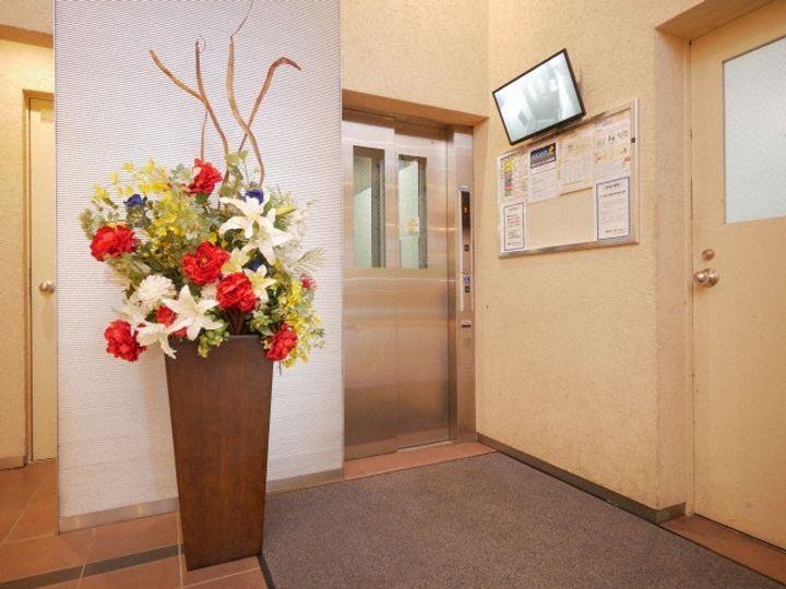 ビッグパレス南6条の地図