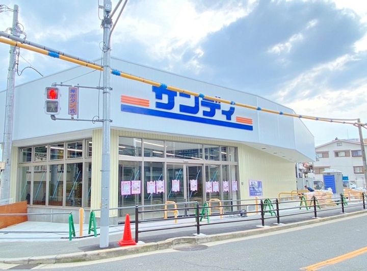 ファーストステージの周辺