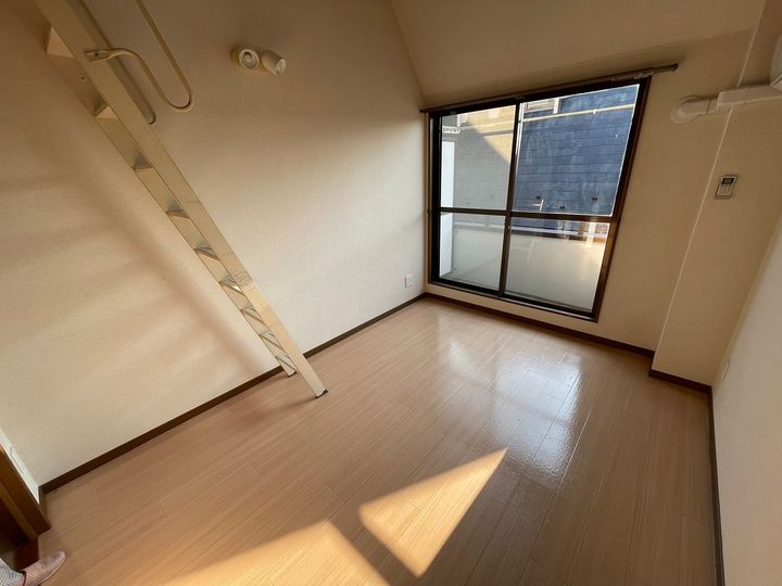 スタジオMの居間