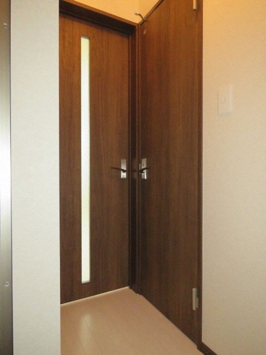 エピック厚別の玄関