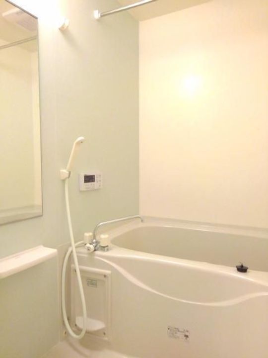 福島県伊達郡川俣町大字鶴沢字笛田(アパート)の賃貸物件の風呂