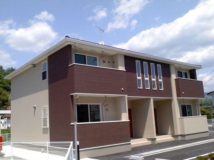 福島県伊達郡川俣町大字鶴沢字笛田(アパート)の賃貸物件の外観