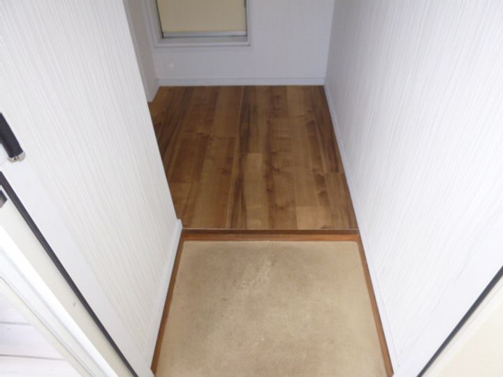 ブル・マリーノの玄関