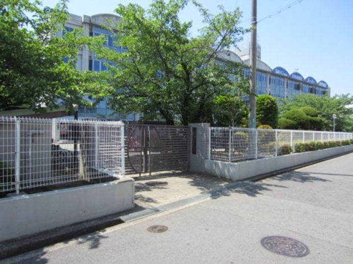 ハイツベアータウンの周辺