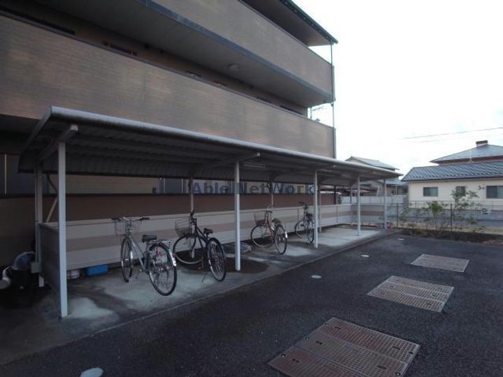 岐阜県羽島市足近町市場(マンション)の賃貸物件の地図