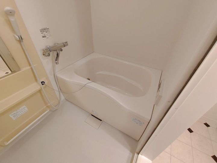 ラ・シャペルリー湘南平塚の風呂