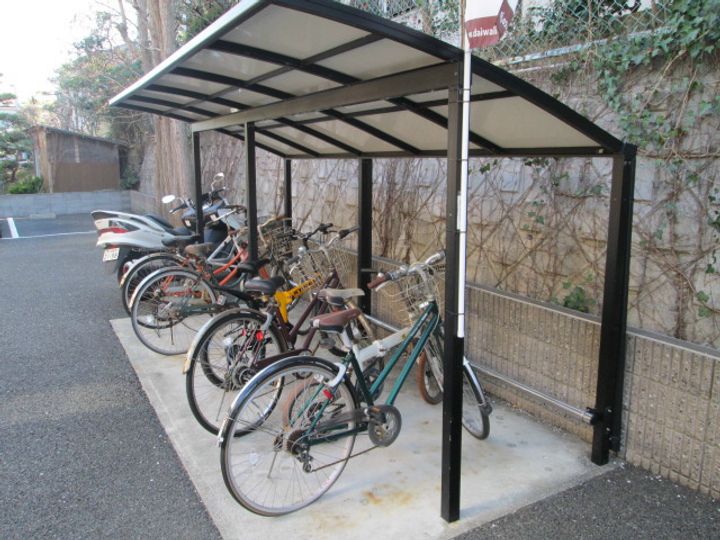 神奈川県藤沢市鵠沼松が岡4(アパート)の賃貸物件の地図