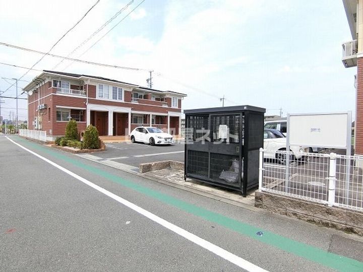 パインテール ヴィレッジ A棟の内装