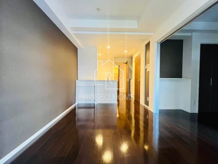 大阪府大阪市中央区釣鐘町2(マンション)の賃貸物件の居間