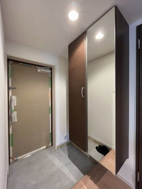 福岡県久留米市津福本町(マンション)の賃貸物件の玄関