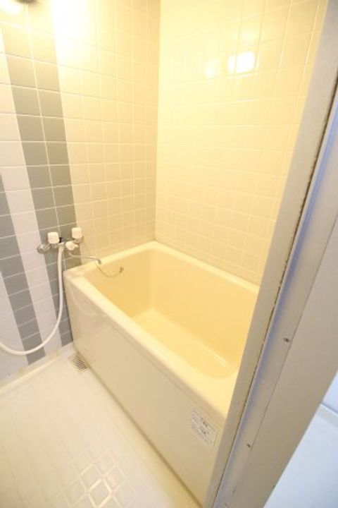 大阪府大阪市東淀川区菅原3(マンション)の賃貸物件の風呂