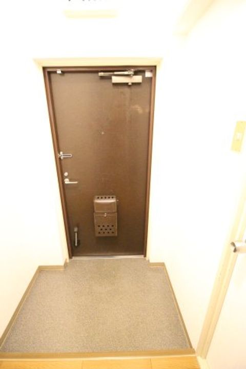 大阪府大阪市東淀川区菅原3(マンション)の賃貸物件の玄関