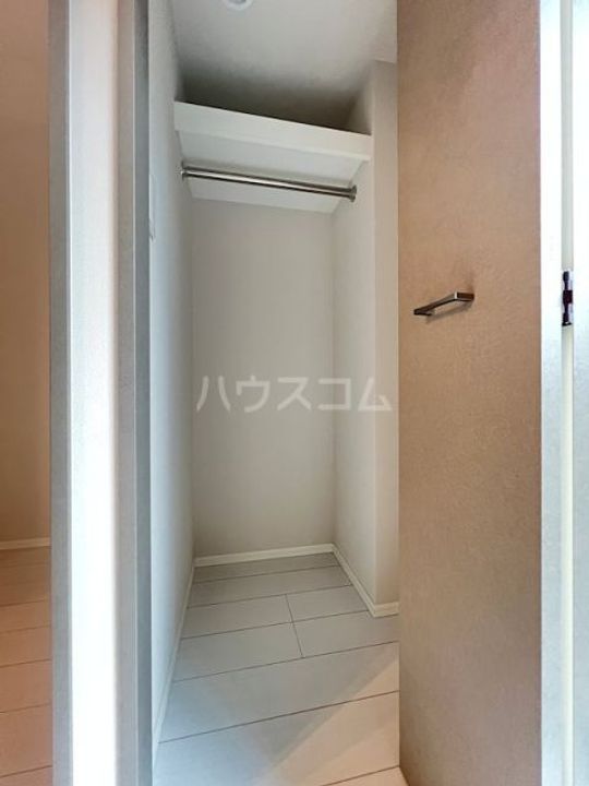 HY s MINOWA IIの内装