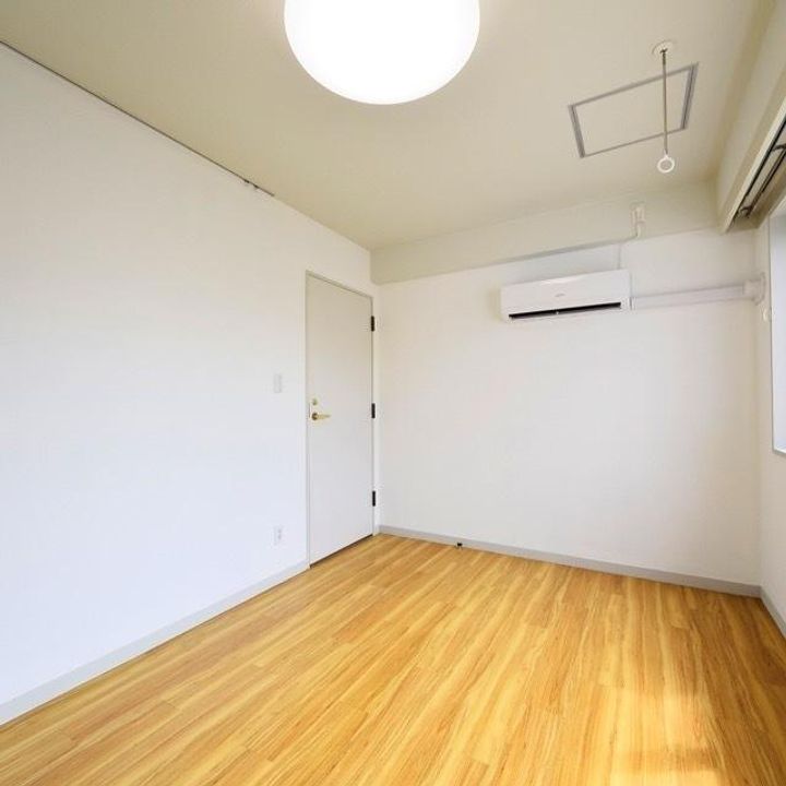 東京都大田区東雪谷2(マンション)の賃貸物件の居間