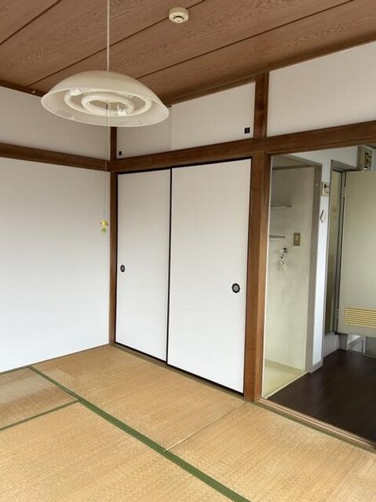 ひかりハイツの内装