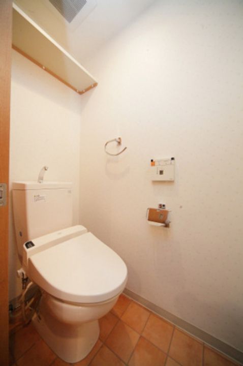 フォレスタ川崎医大西の内装