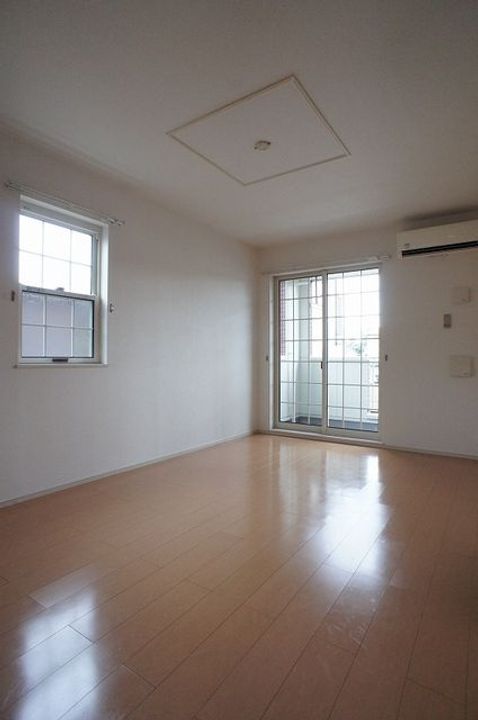 福島県いわき市錦町江栗1(アパート)の賃貸物件の居間