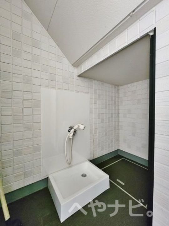 愛知県名古屋市昭和区滝子通4(アパート)の賃貸物件の地図