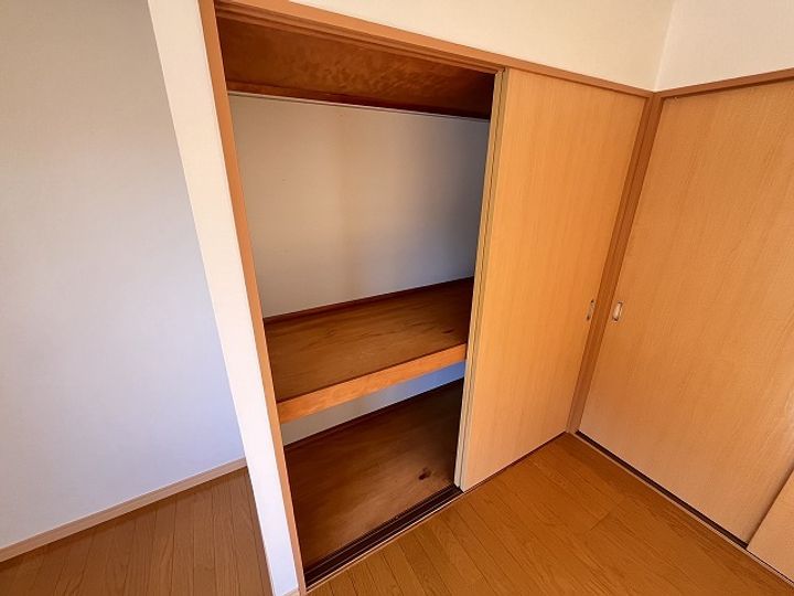 旭ハイツの内装