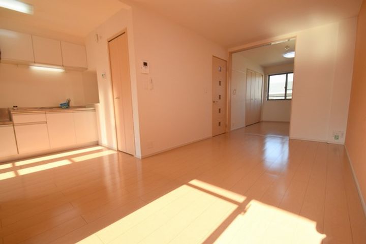 大阪府門真市三ツ島1(アパート)の賃貸物件の居間