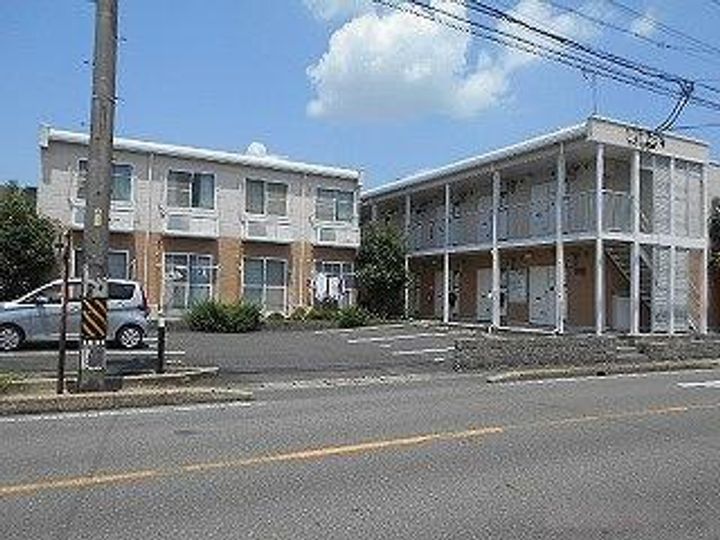 レオパレスクレインの外観