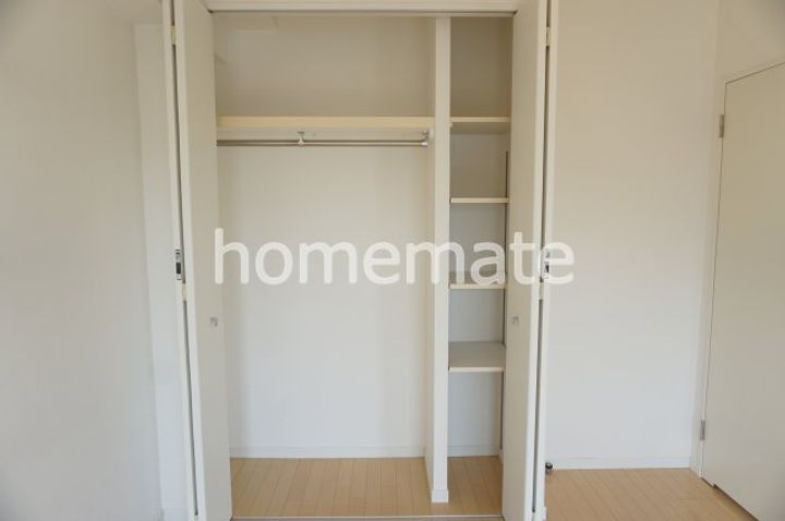 QREST熊大病院前の内装