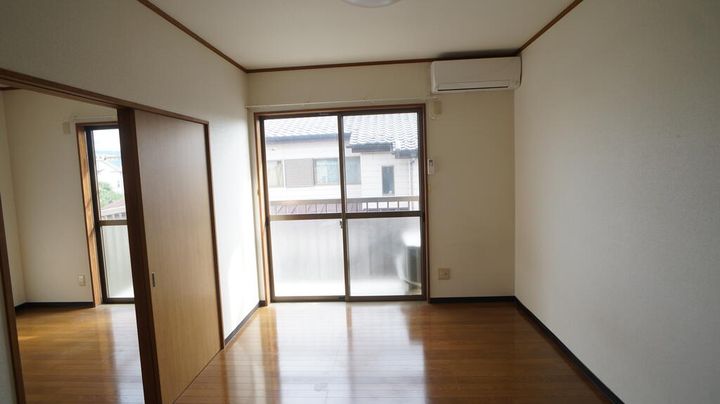 グリーンハイツ内藤の居間
