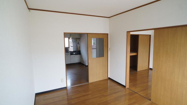 グリーンハイツ内藤の居間