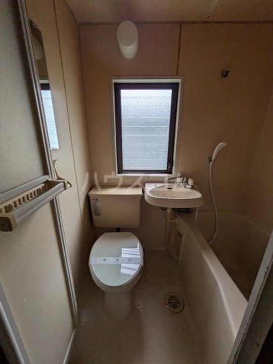 エクセル須賀の内装