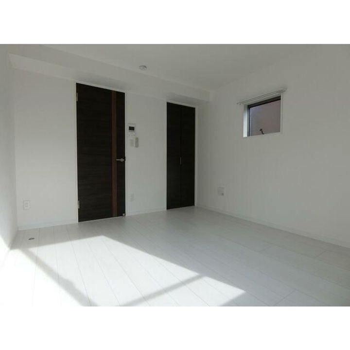 東京都足立区日ノ出町(マンション)の賃貸物件の居間