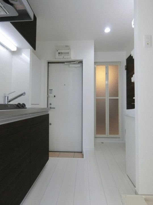 東京都足立区日ノ出町(マンション)の賃貸物件の玄関