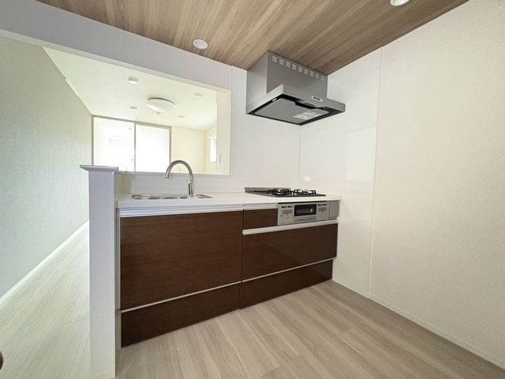 セレスティア東向島のキッチン