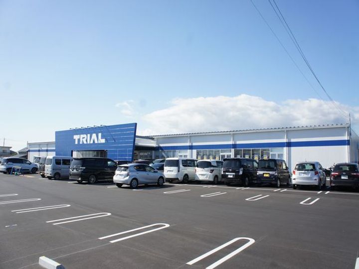 メゾン・ストリートの周辺