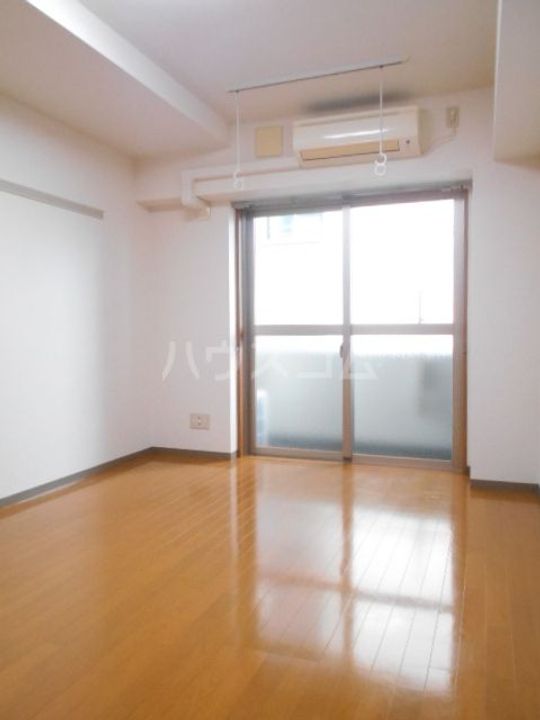 SKガーデン葛西Vの居間