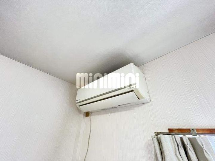 WHITE HOMEの内装