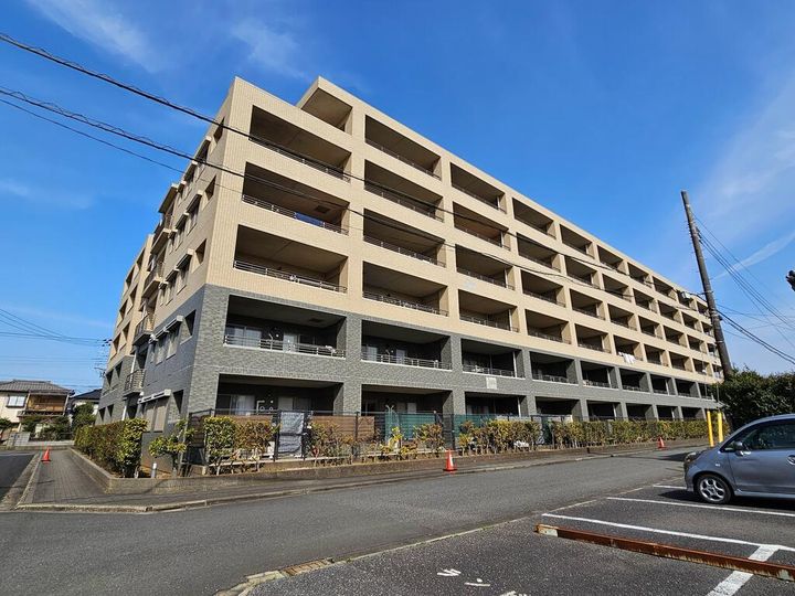 グローイングコート君津406の外観