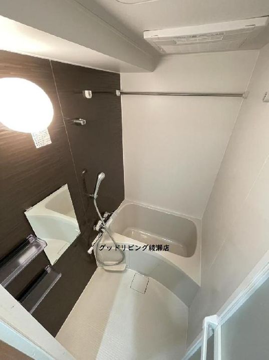 アーバハイツ六町1号館の風呂