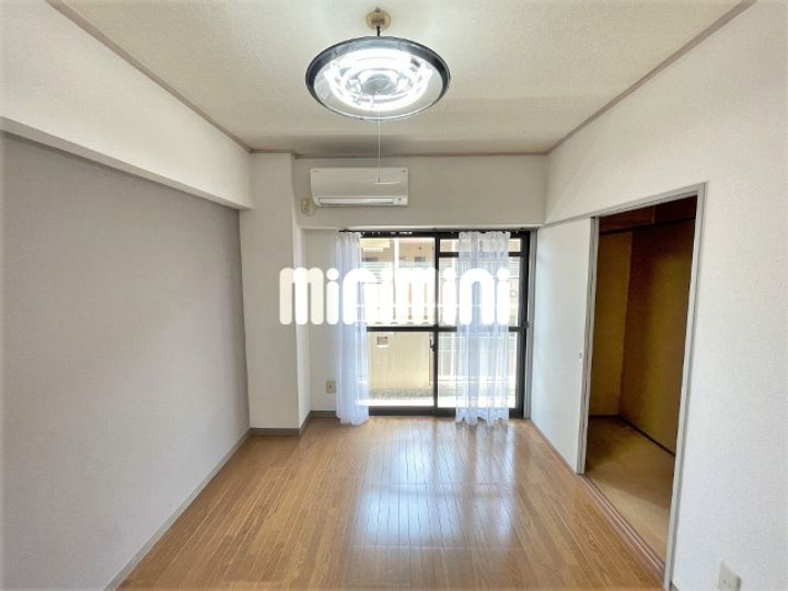 津IN COURT練木 ノースコートの内装