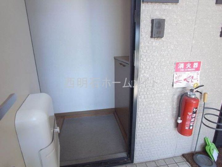 ベガ堀町の玄関