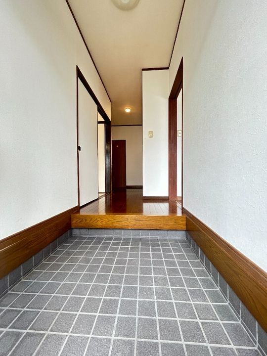 鹿児島県薩摩川内市上川内町(一戸建)の賃貸物件の玄関