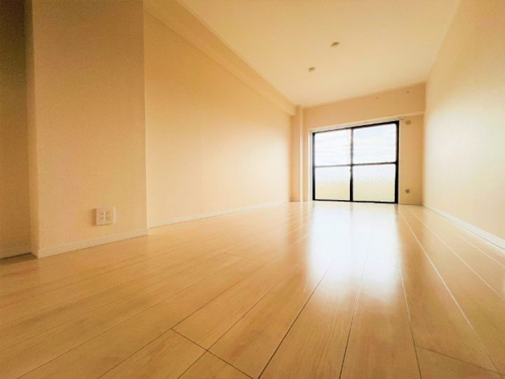 西国立グリーンマンションの居間