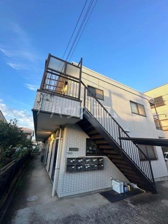 コーポ川島第6の外観