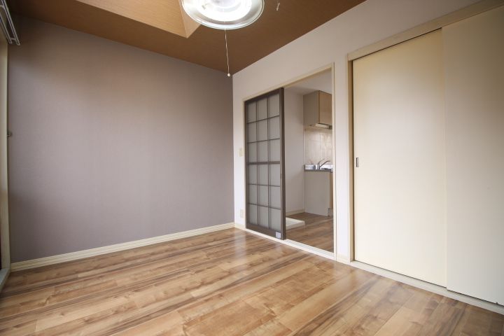 ピア藤沢 (2F)の居間