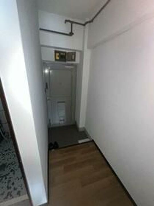 伊藤マンションの玄関