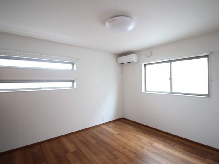 富山県高岡市福岡町福岡新(一戸建)の賃貸物件の居間