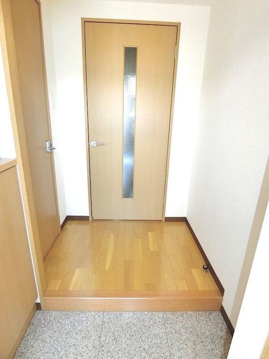グランチェルト・KIIの玄関