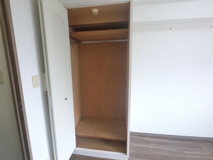 リーガル塚本の内装